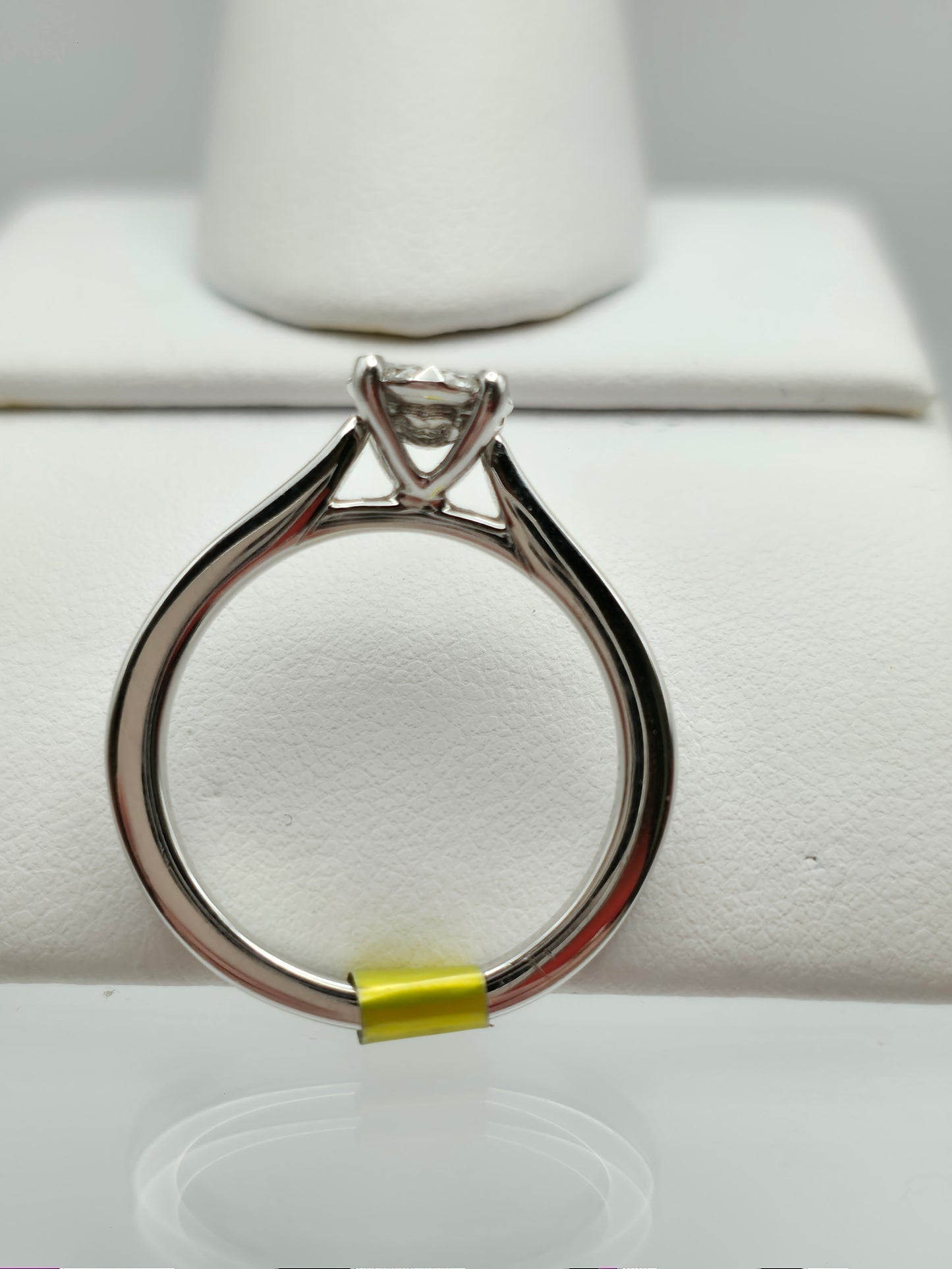 14K White Gold Illusion Solitaire